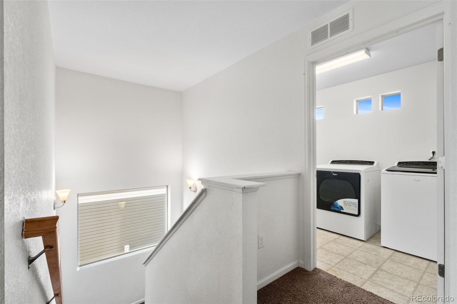 MLS Image #9 for 18260 e 44th avenue,denver, Colorado