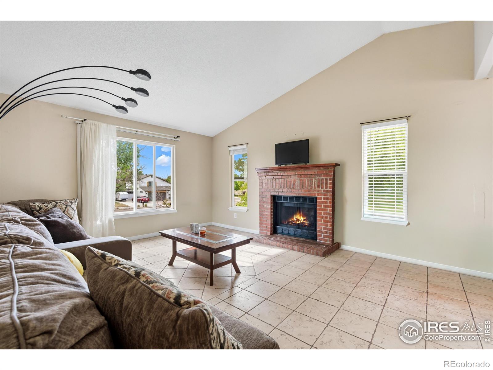 MLS Image #21 for 14509  andrews drive,denver, Colorado