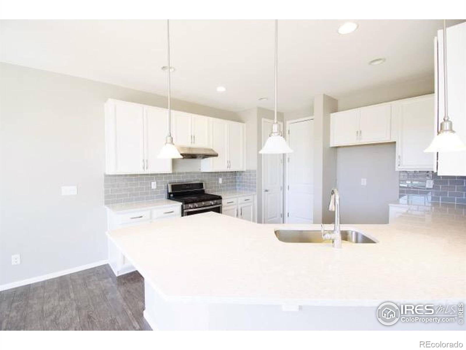 MLS Image #14 for 2082 s cathay way,aurora, Colorado