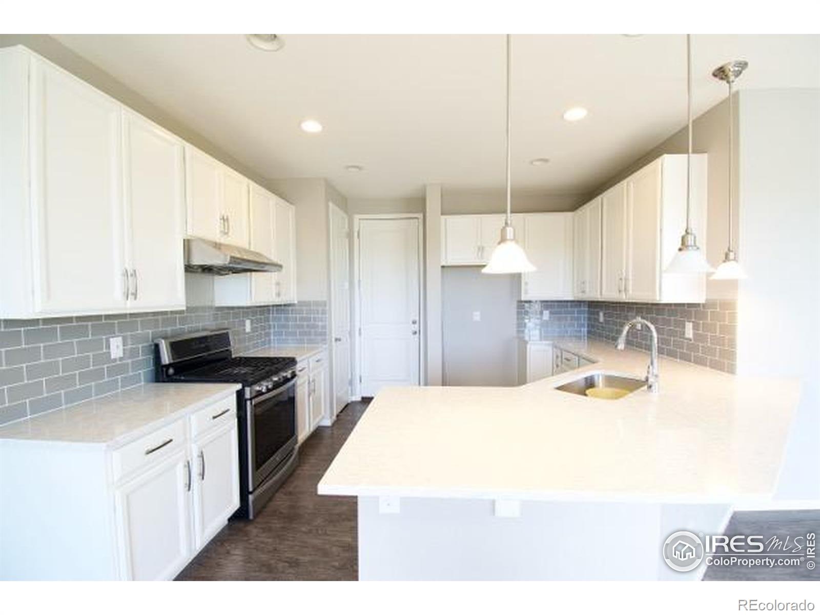 MLS Image #15 for 2082 s cathay way,aurora, Colorado
