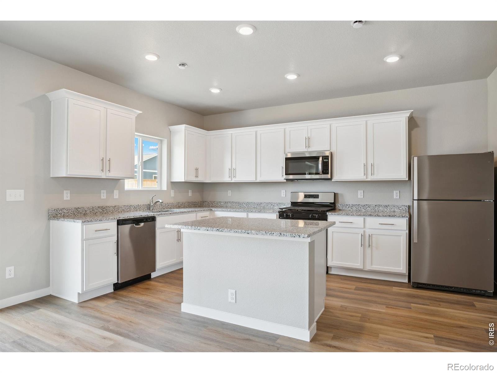 MLS Image #6 for 960  cascade falls street,severance, Colorado