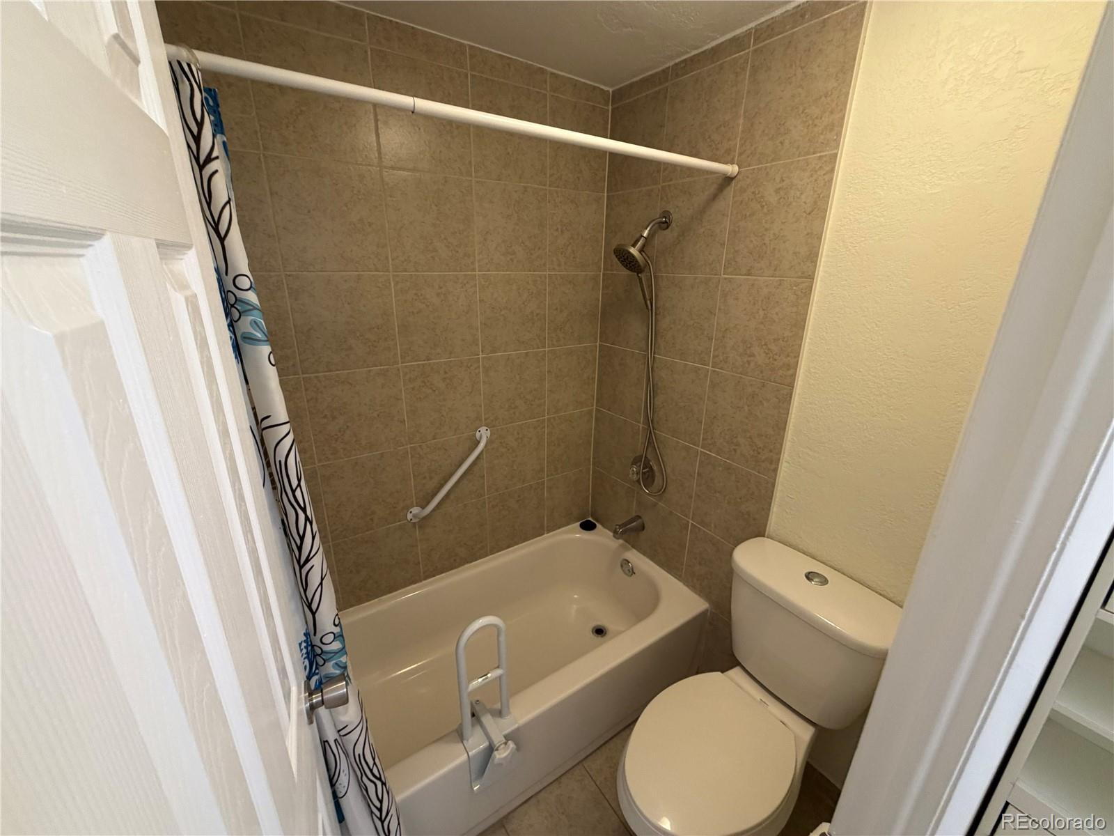 MLS Image #5 for 1304 s parker road 258,denver, Colorado