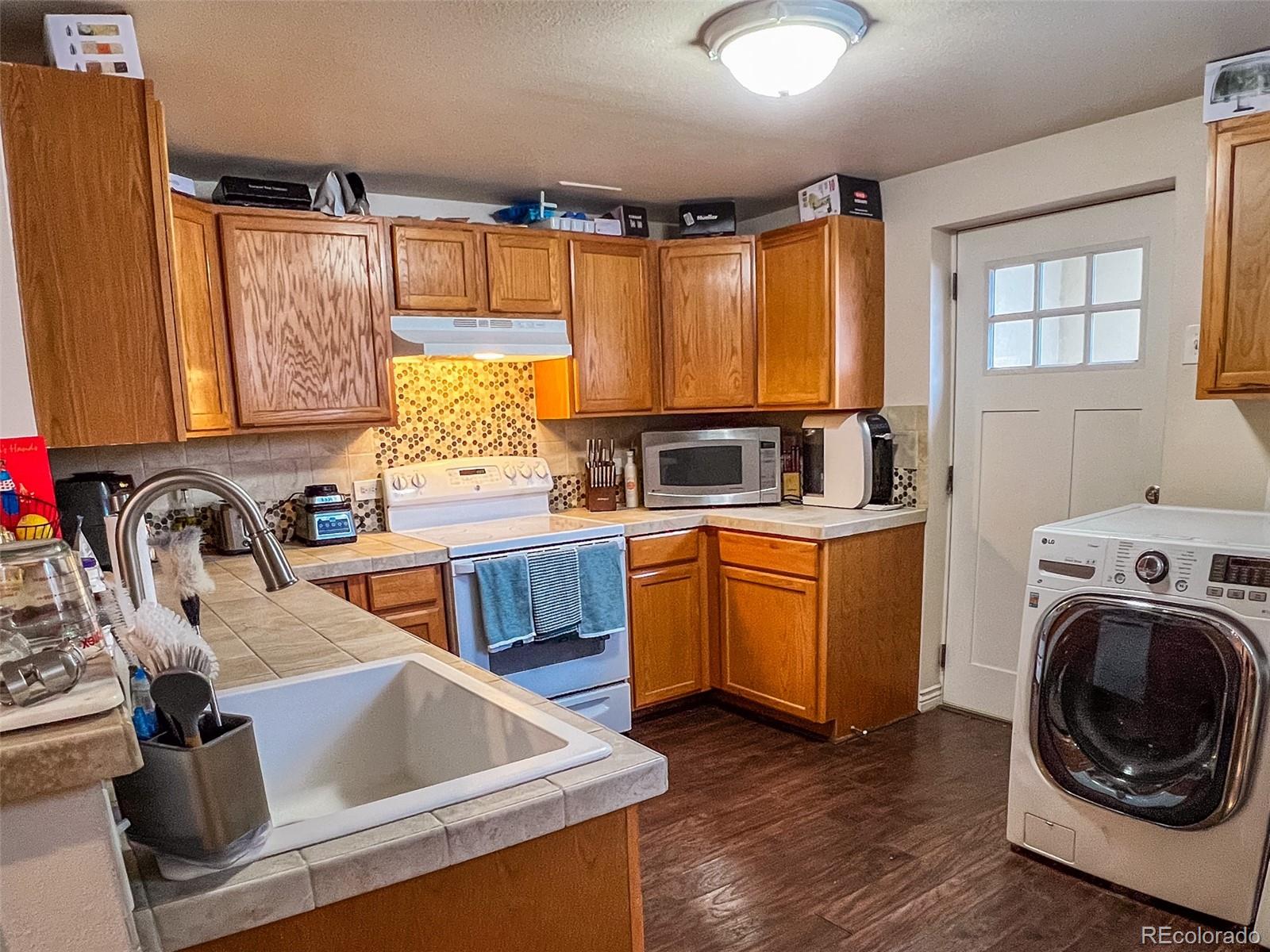 MLS Image #16 for 3279 s pearl street,englewood, Colorado