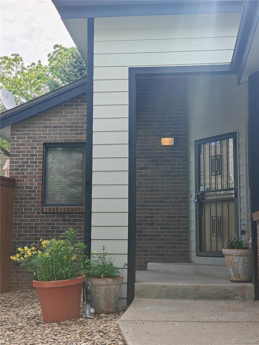 MLS Image #1 for 11183 e baltic place,aurora, Colorado