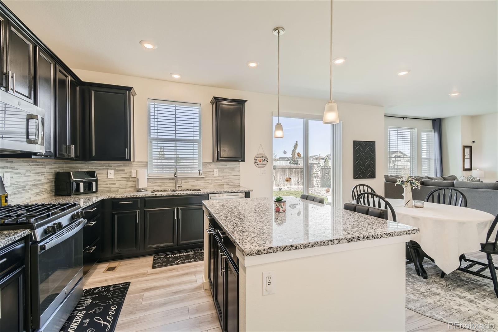 MLS Image #11 for 9394  sedalia street,commerce city, Colorado