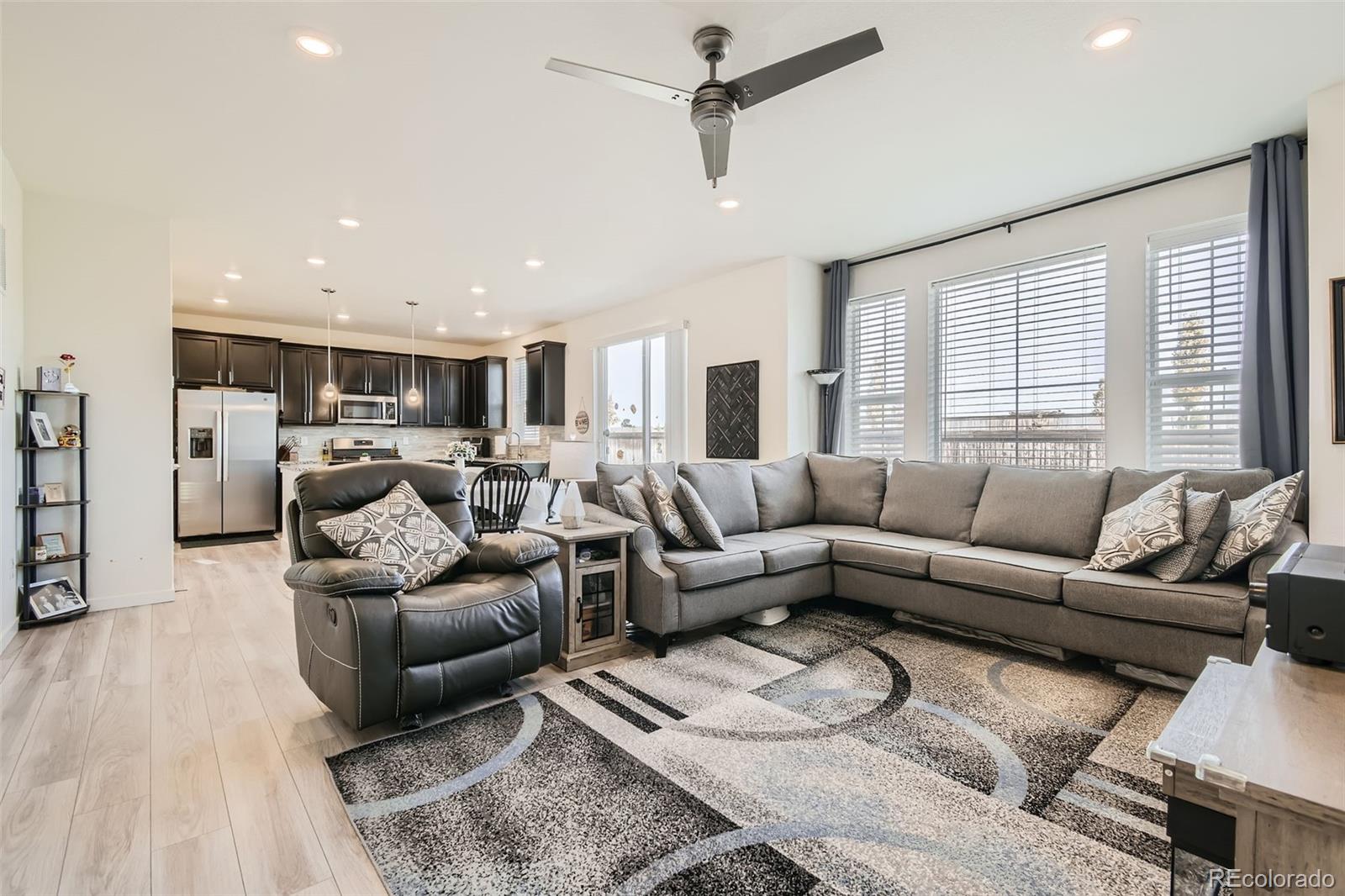 MLS Image #5 for 9394  sedalia street,commerce city, Colorado