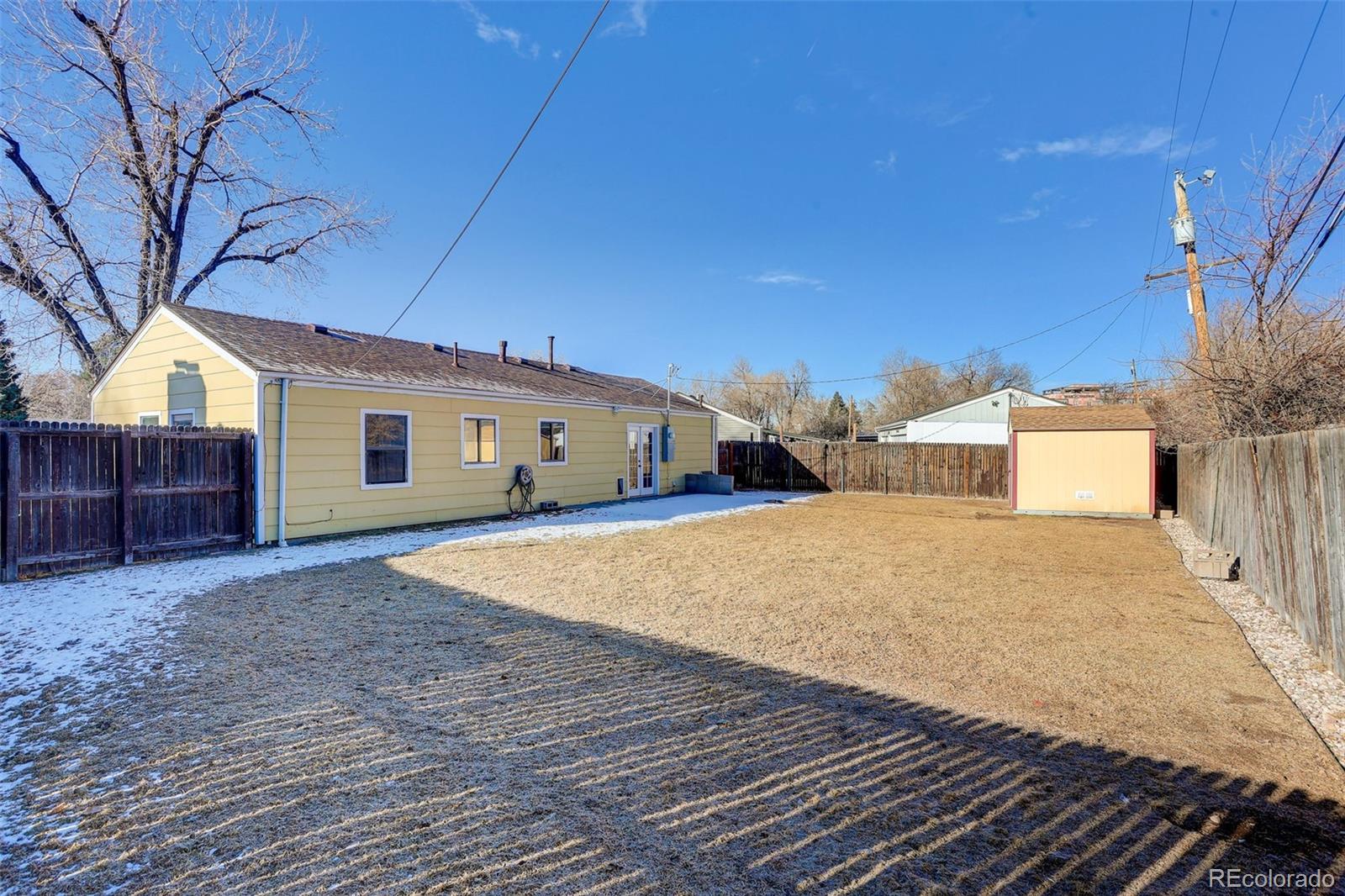 MLS Image #14 for 2836 s grape way,denver, Colorado