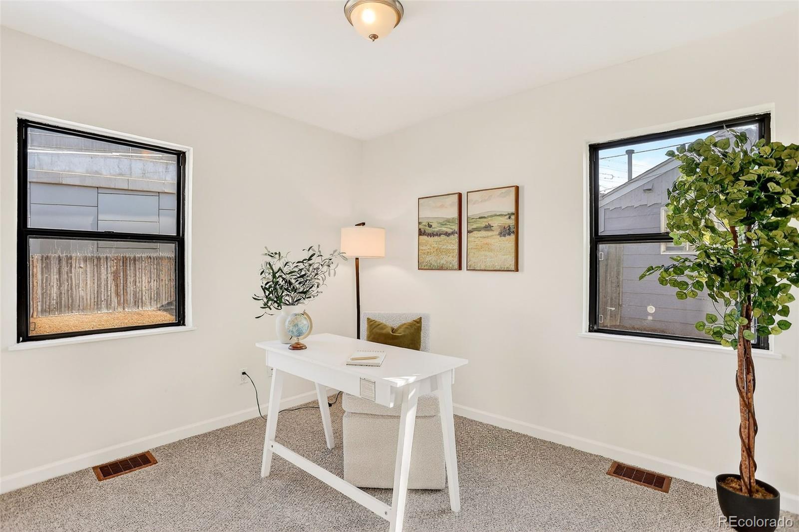 MLS Image #21 for 2836 s grape way,denver, Colorado