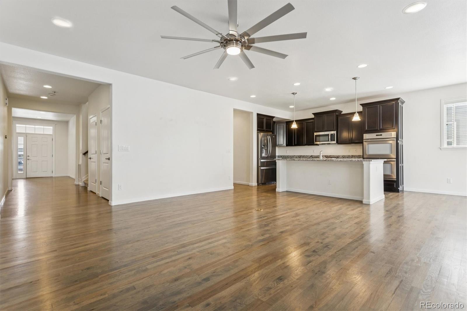 MLS Image #7 for 11527  jasper street,commerce city, Colorado