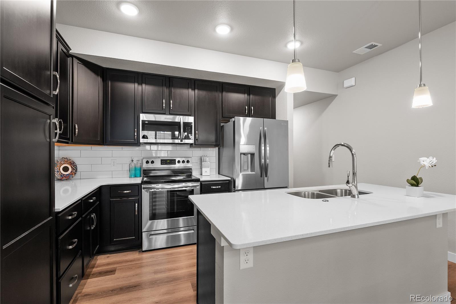 MLS Image #8 for 350  high point drive,longmont, Colorado