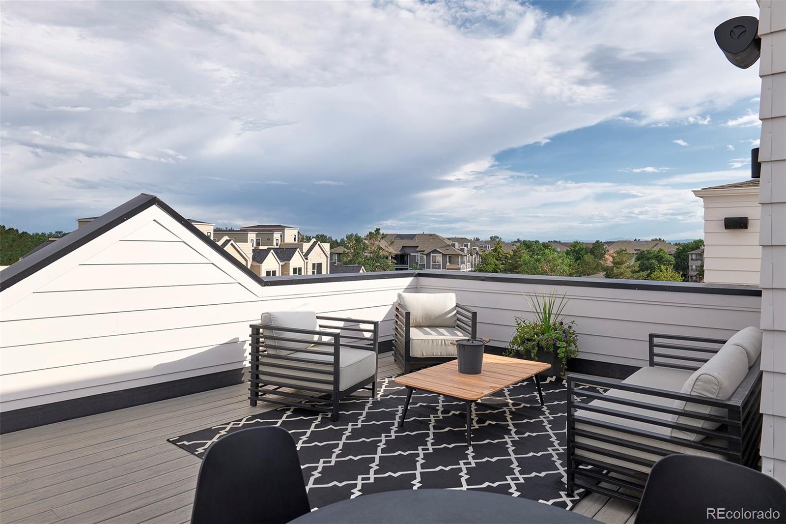 MLS Image #27 for 888 s valentia street,denver, Colorado