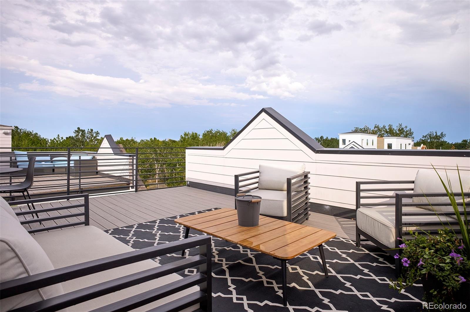 MLS Image #28 for 888 s valentia street,denver, Colorado