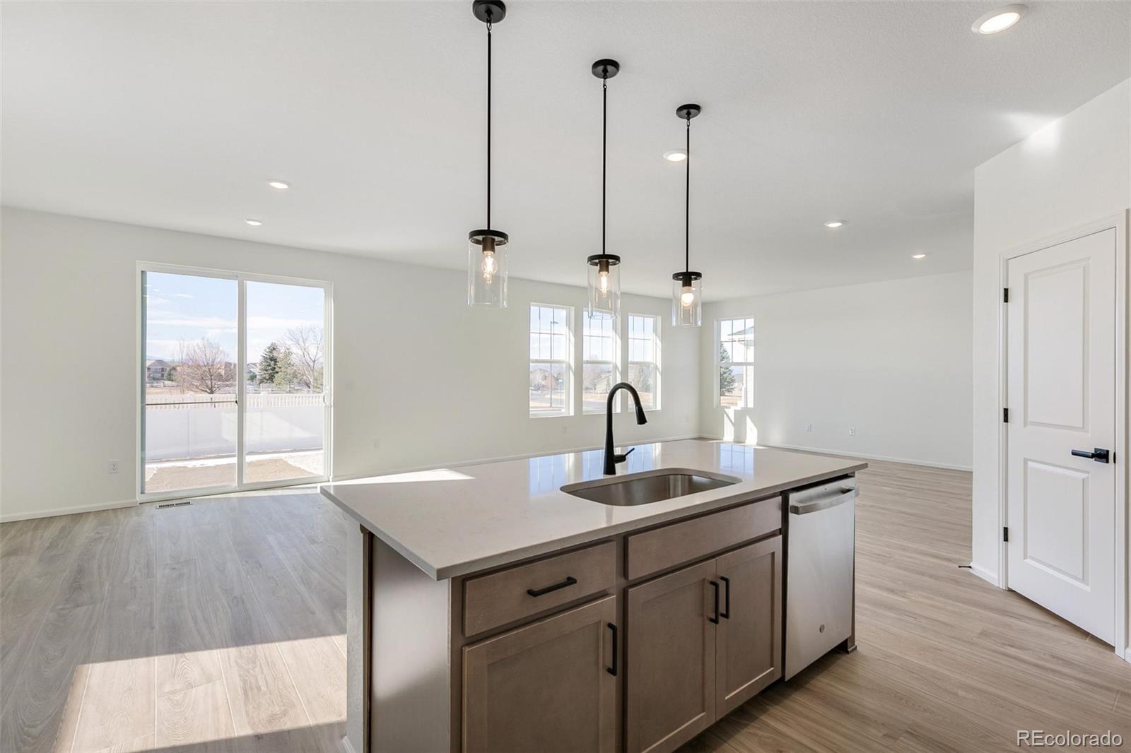 MLS Image #13 for 1651 s gold bug way,aurora, Colorado