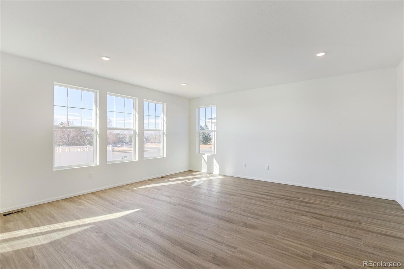 MLS Image #18 for 1651 s gold bug way,aurora, Colorado