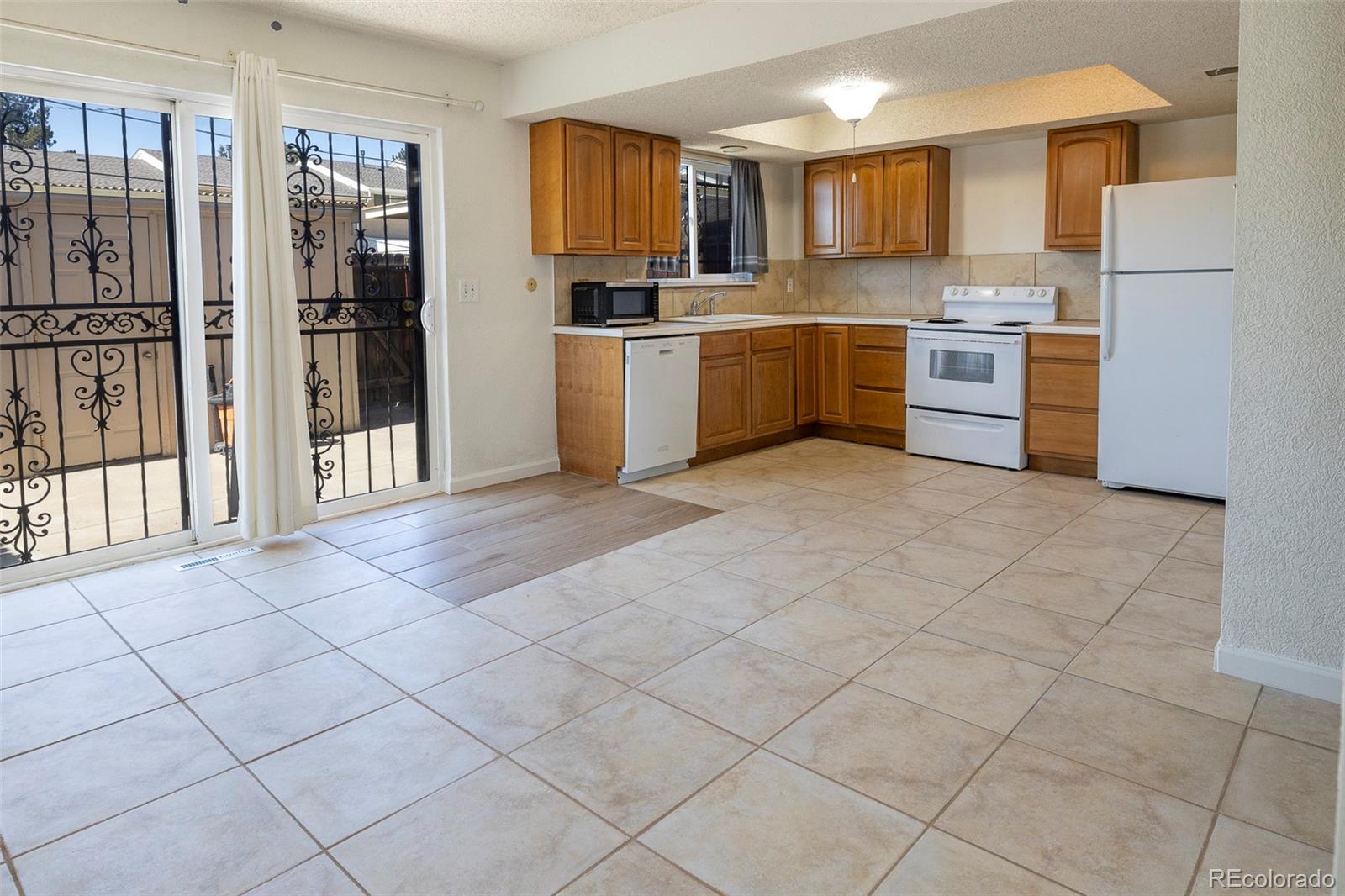 MLS Image #7 for 8746  mariposa street,thornton, Colorado