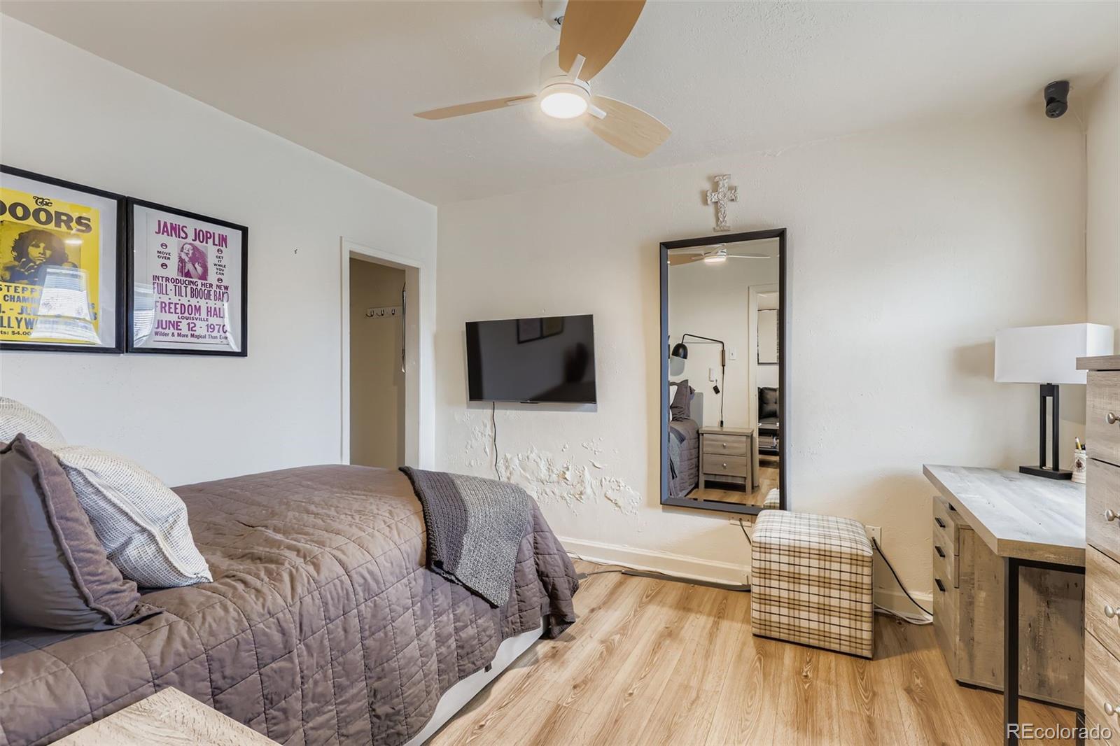 MLS Image #5 for 1801 w 47th avenue,denver, Colorado