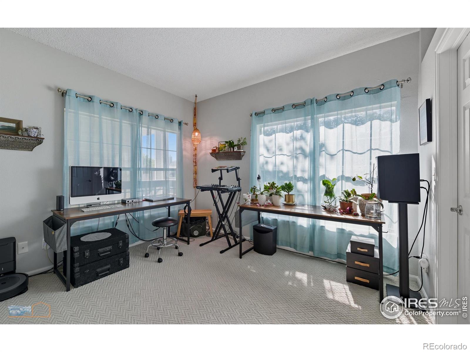 MLS Image #13 for 7443  singing hills court,boulder, Colorado