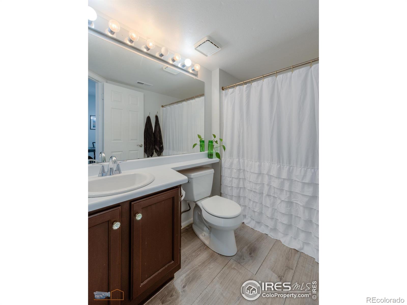 MLS Image #14 for 7443  singing hills court,boulder, Colorado