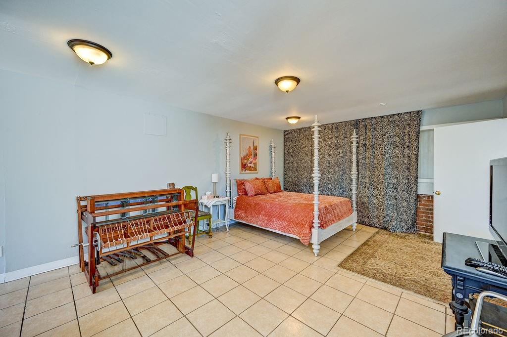 MLS Image #21 for 239  e street,salida, Colorado