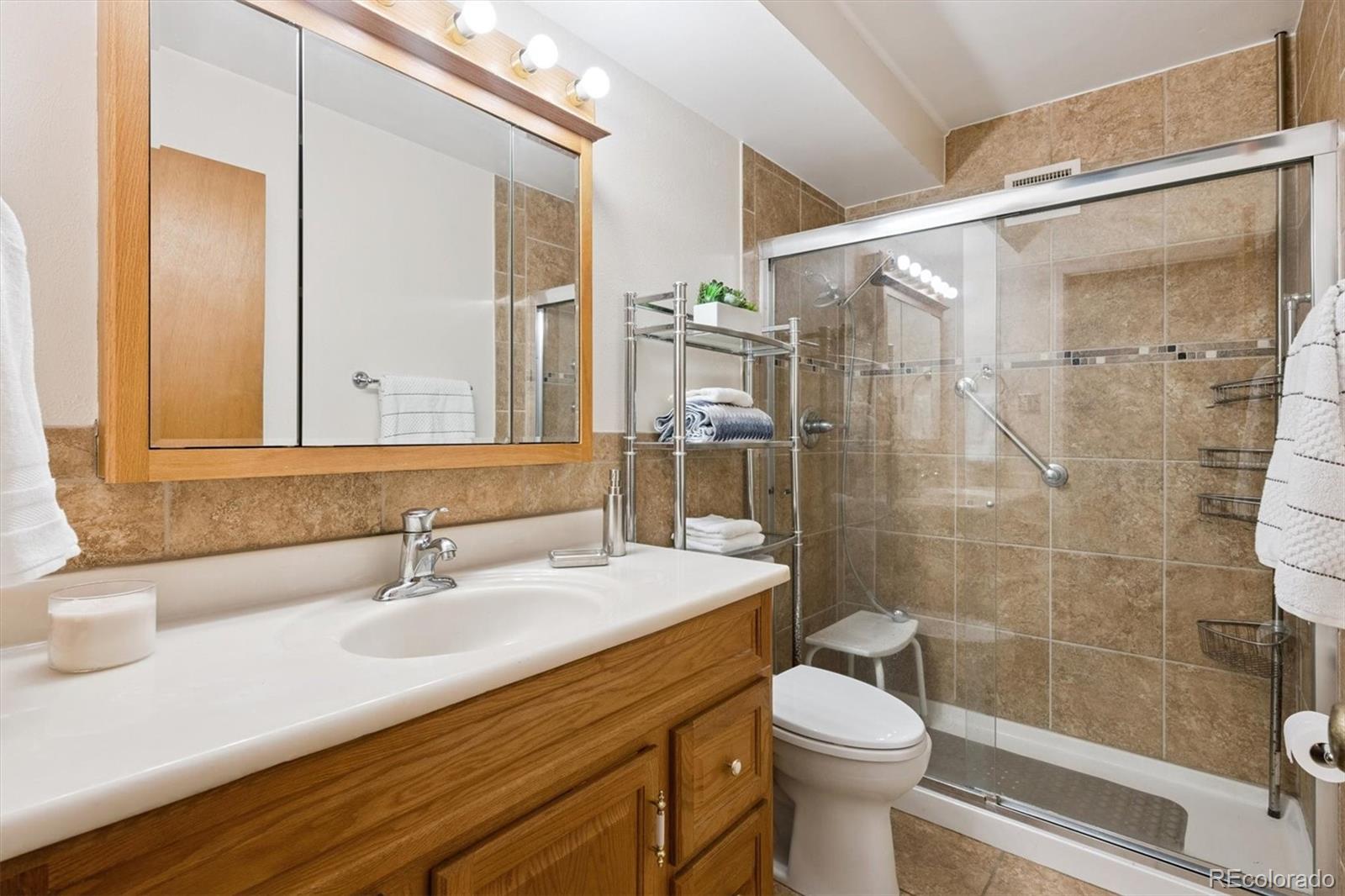 MLS Image #12 for 605 s alton way 12b,denver, Colorado