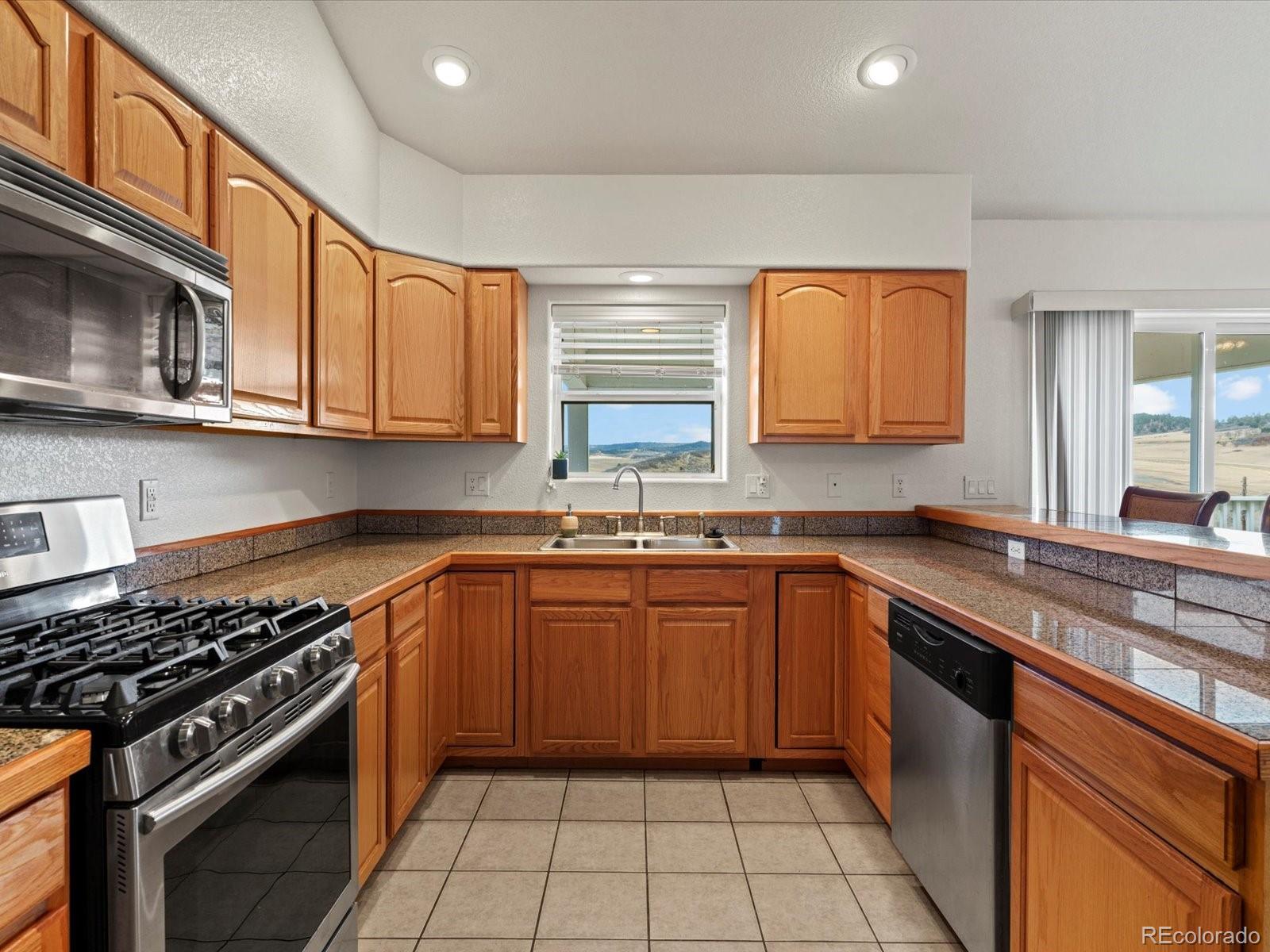MLS Image #7 for 5272  country club drive,larkspur, Colorado