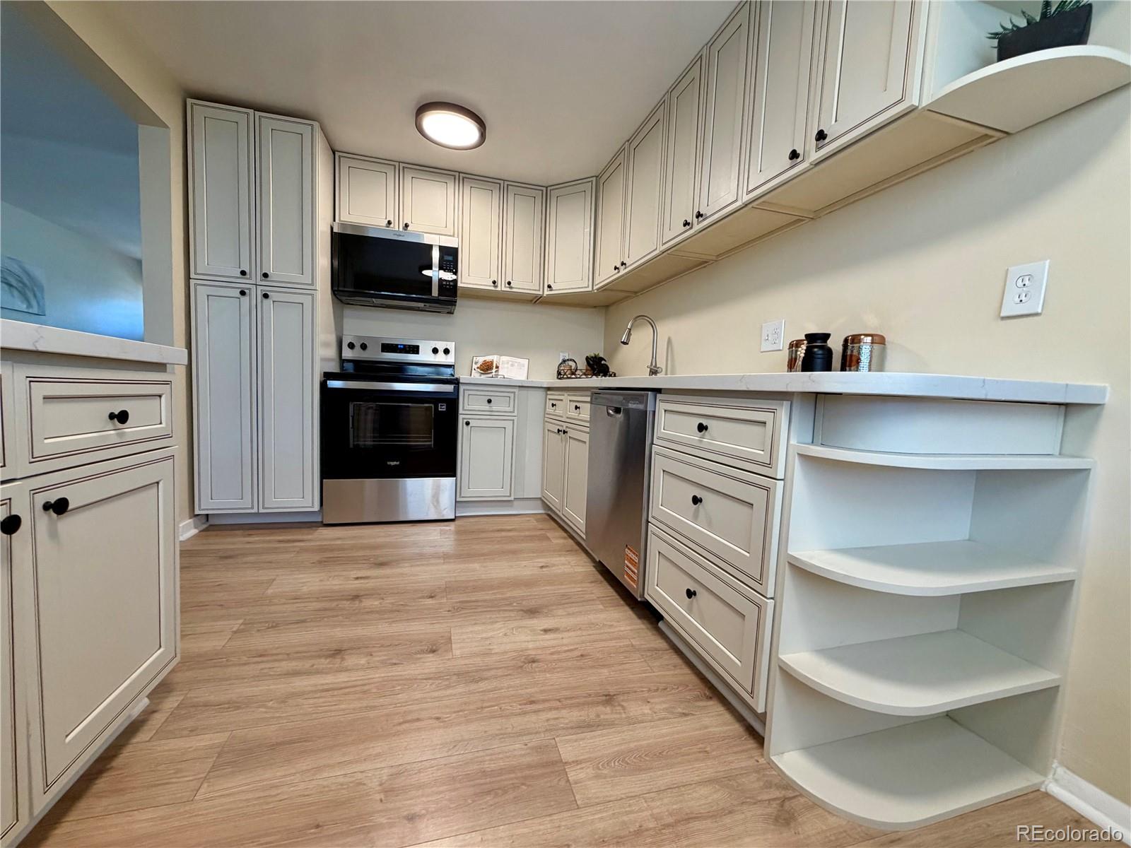 MLS Image #6 for 8940  cole drive,arvada, Colorado