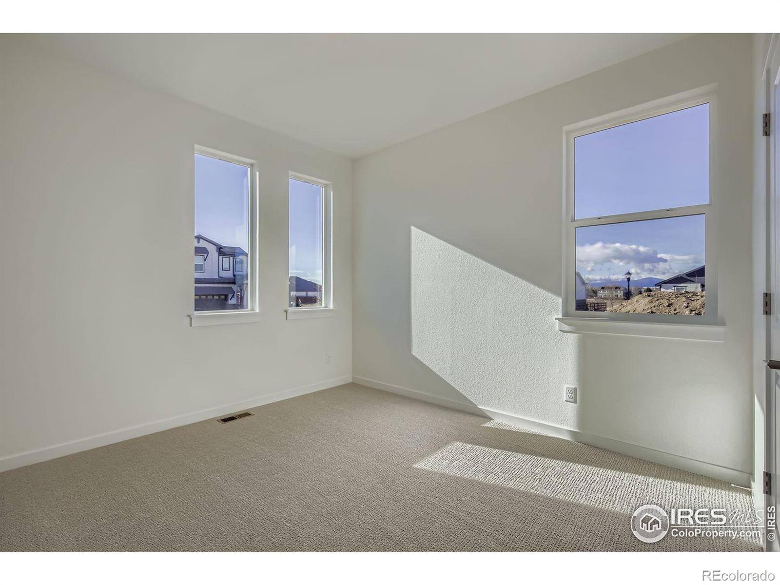 MLS Image #16 for 1854  equinox drive,windsor, Colorado