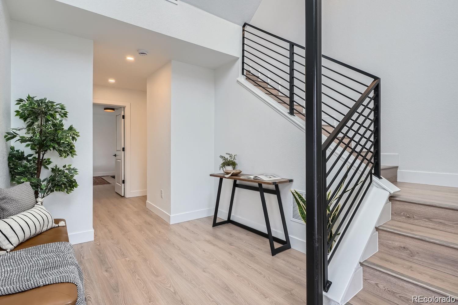 MLS Image #2 for 10187 w 38th avenue,wheat ridge, Colorado