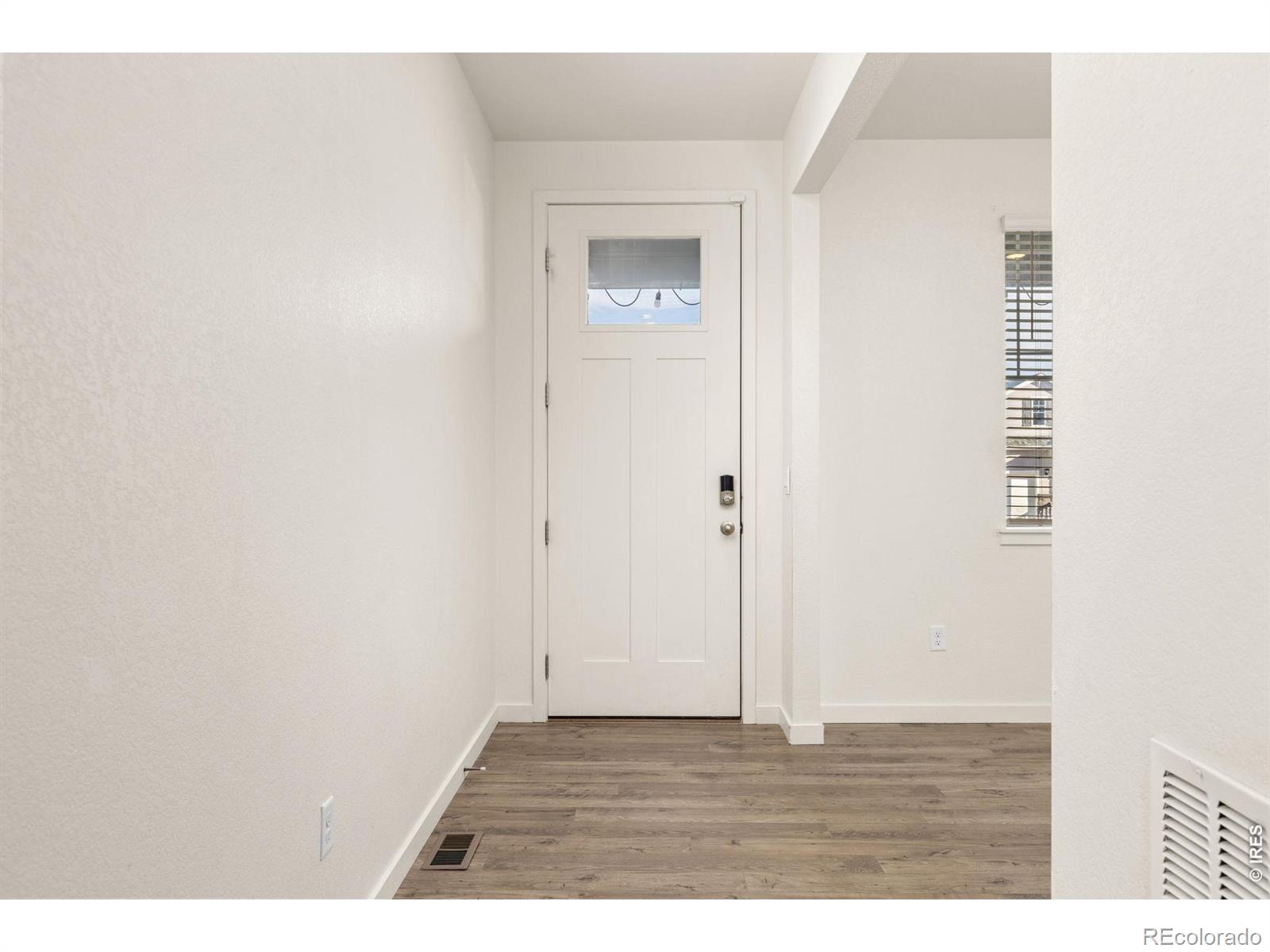 MLS Image #13 for 232  swallow road,johnstown, Colorado