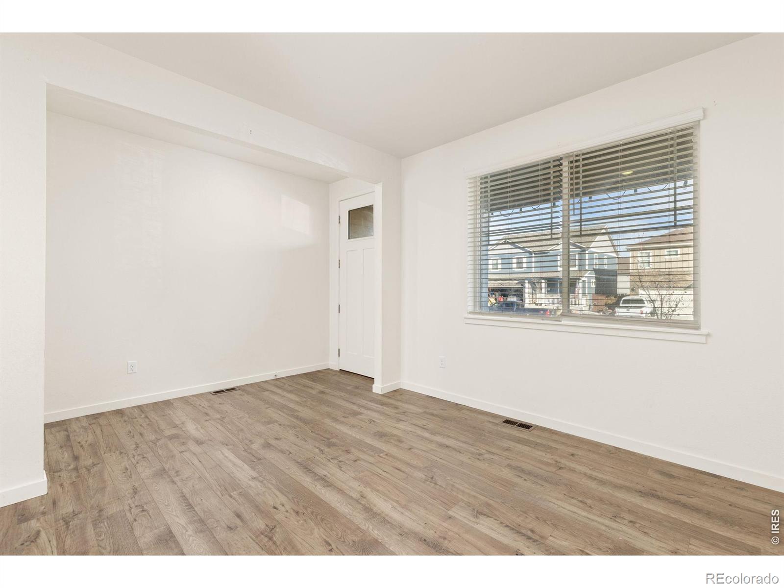 MLS Image #15 for 232  swallow road,johnstown, Colorado