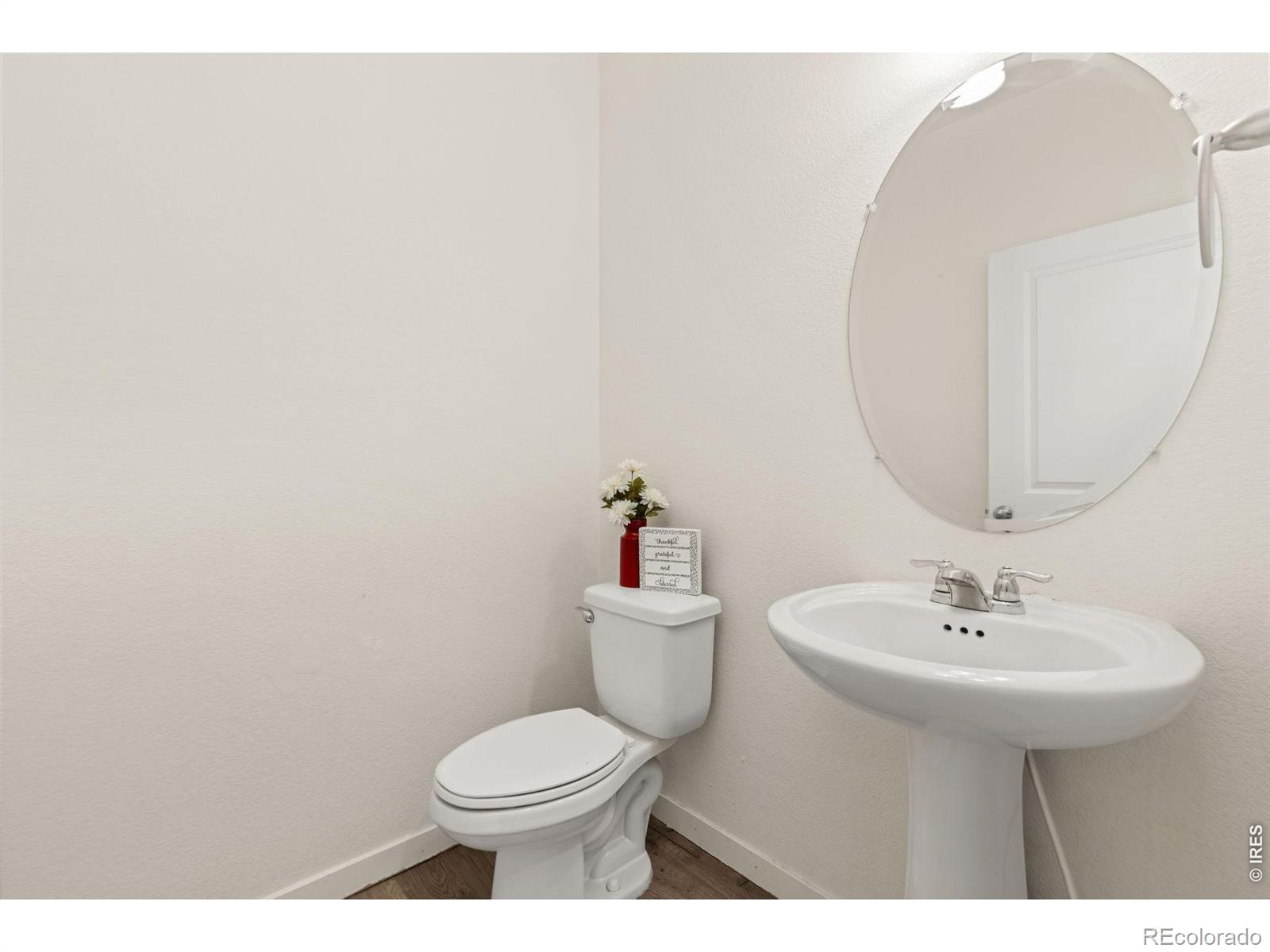 MLS Image #16 for 232  swallow road,johnstown, Colorado
