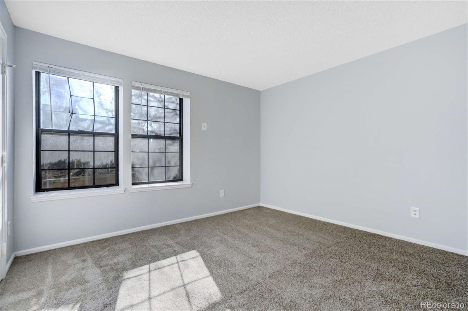 MLS Image #11 for 16001 e alaska place,aurora, Colorado