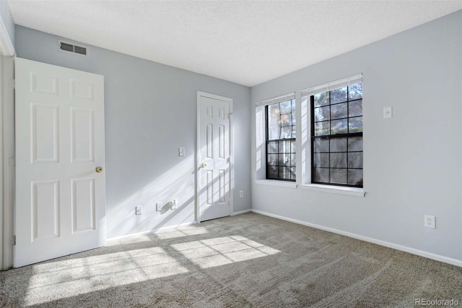 MLS Image #12 for 16001 e alaska place,aurora, Colorado