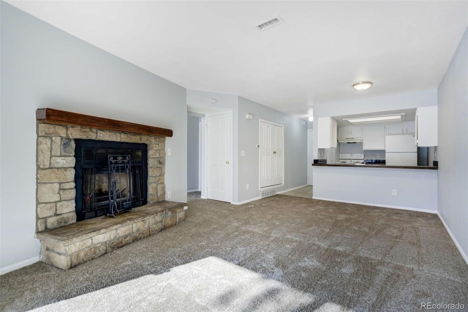 MLS Image #5 for 16001 e alaska place,aurora, Colorado