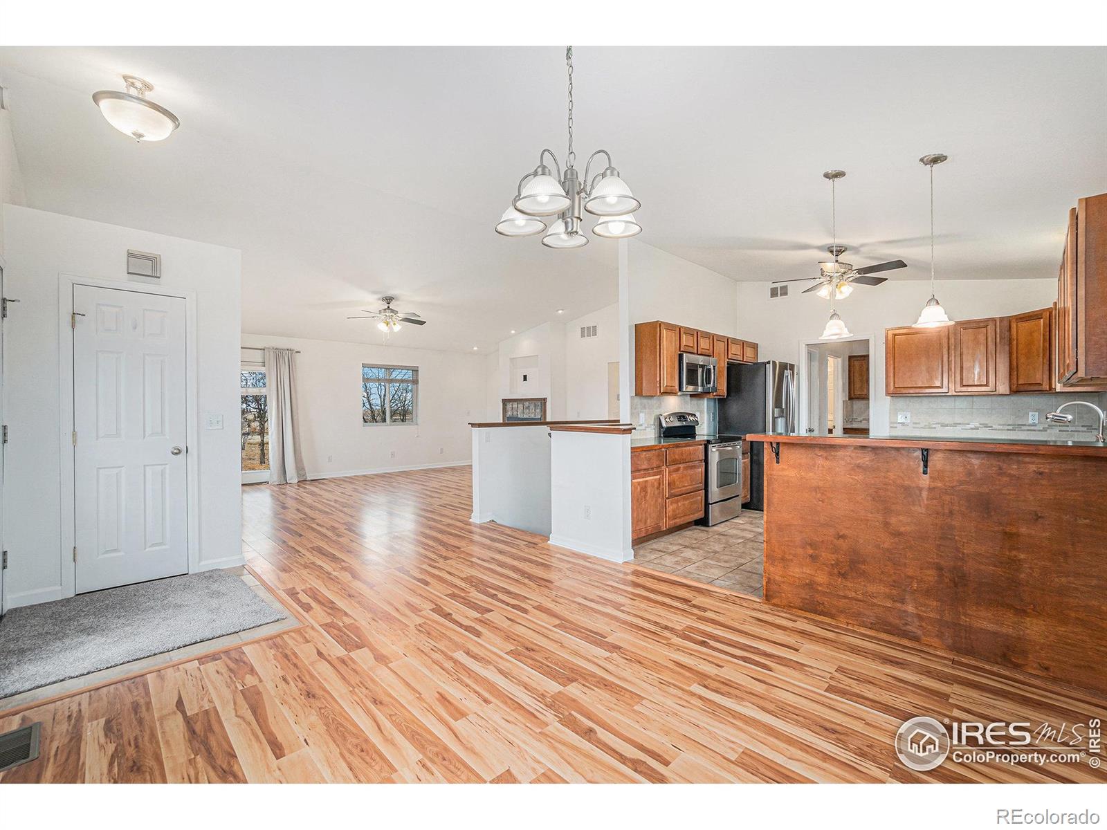MLS Image #10 for 16444  county road 7 ,wiggins, Colorado
