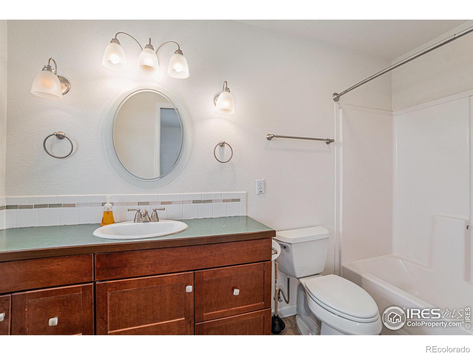 MLS Image #16 for 16444  county road 7 ,wiggins, Colorado