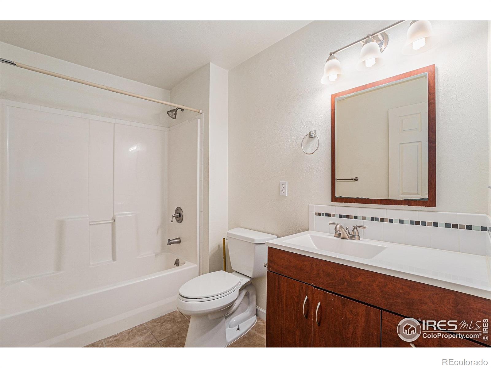 MLS Image #20 for 16444  county road 7 ,wiggins, Colorado