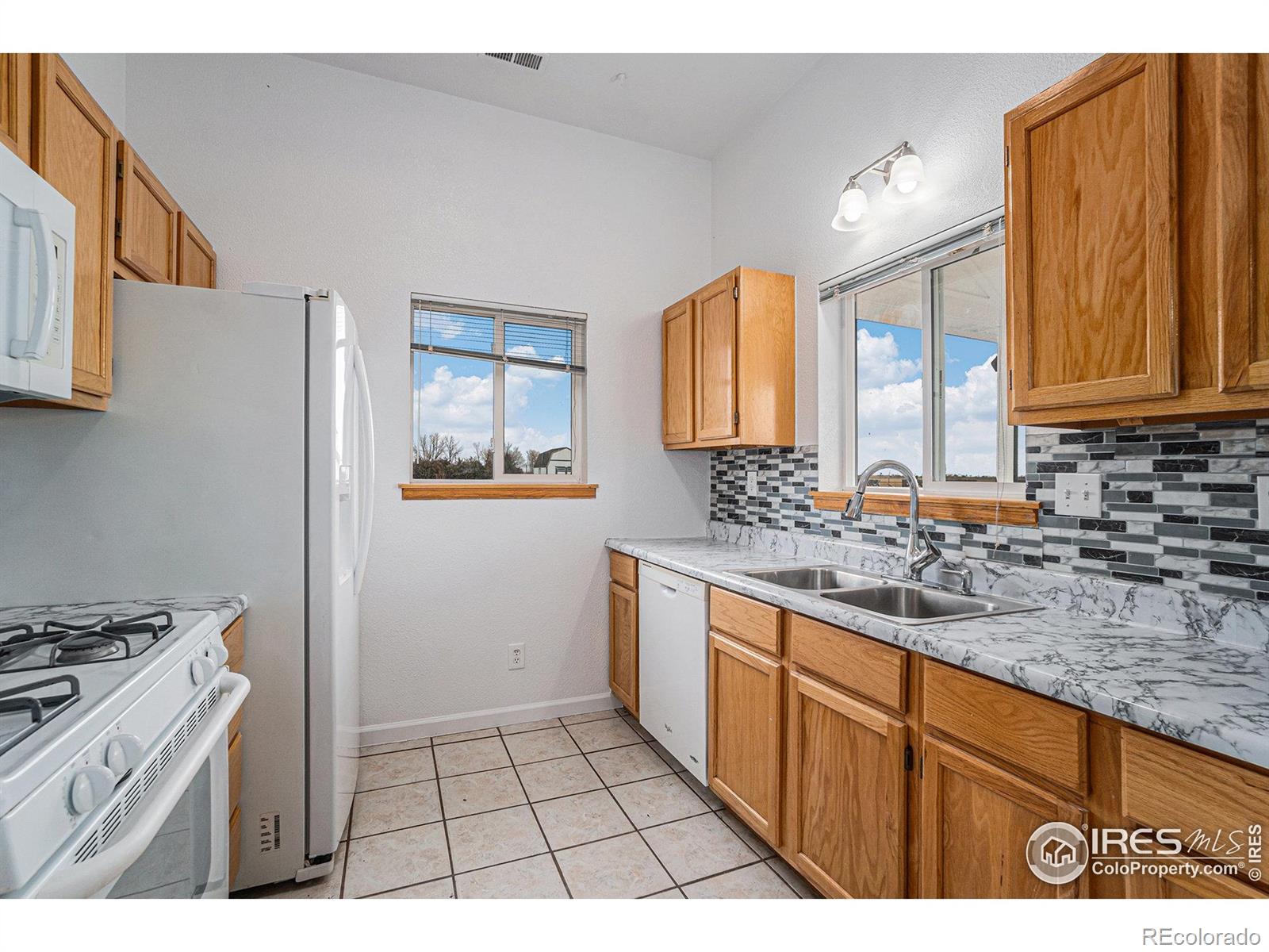 MLS Image #35 for 16444  county road 7 ,wiggins, Colorado