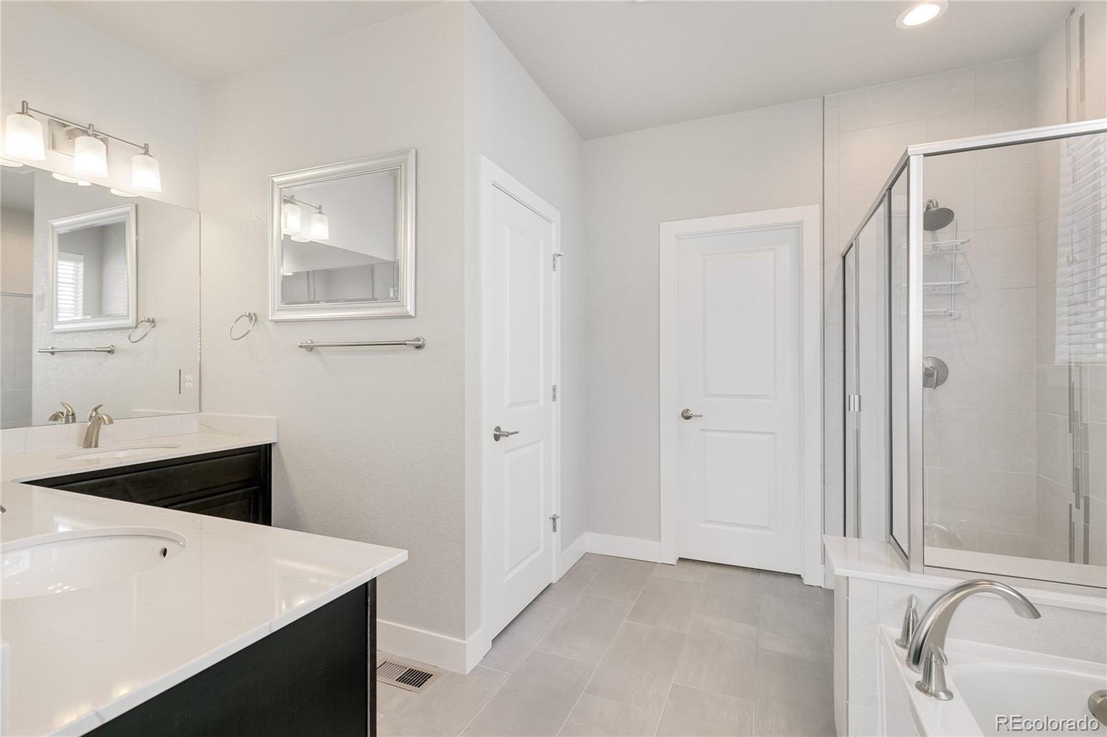 MLS Image #18 for 13735  shoshone lane,broomfield, Colorado