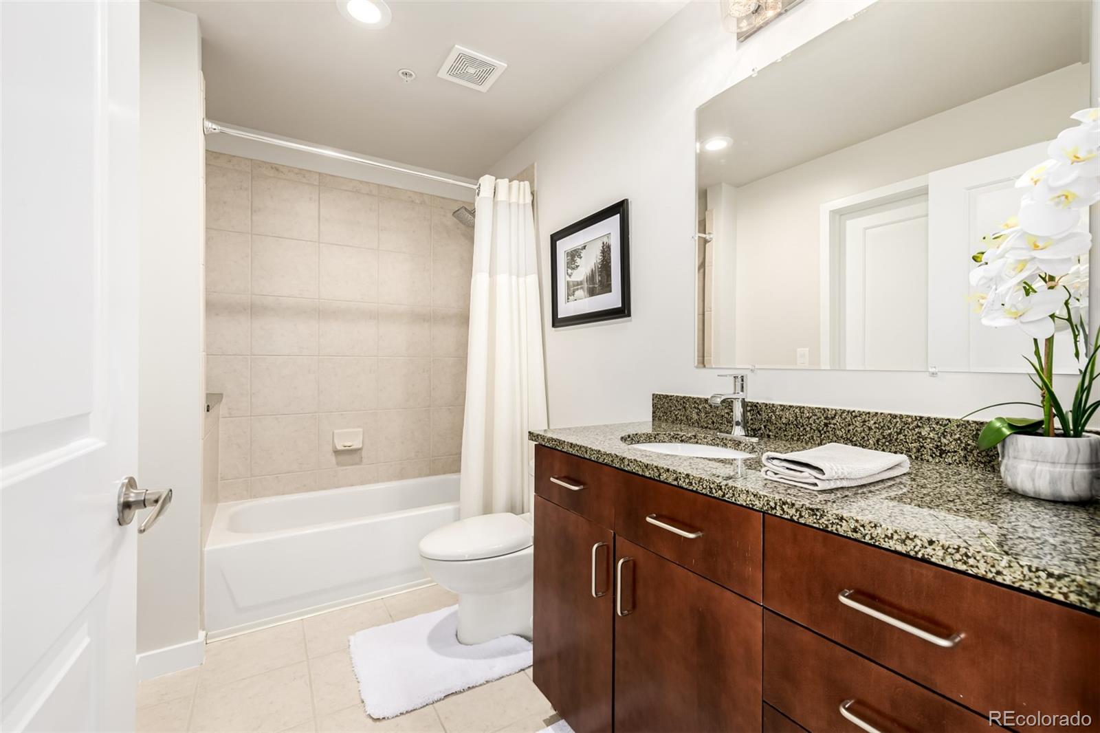 MLS Image #13 for 1700  bassett street 1412,denver, Colorado
