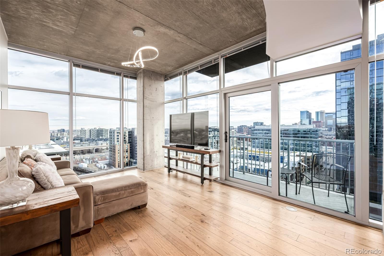 MLS Image #4 for 1700  bassett street 1412,denver, Colorado