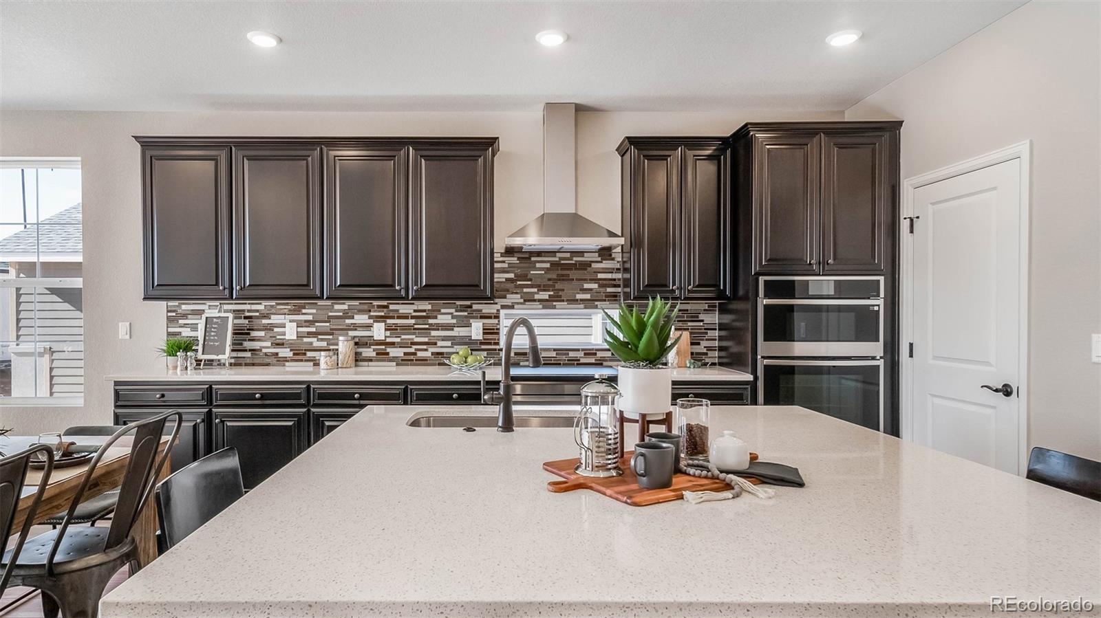 MLS Image #16 for 22324 e 49th place,aurora, Colorado