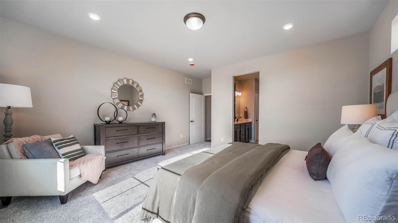 MLS Image #23 for 22324 e 49th place,aurora, Colorado