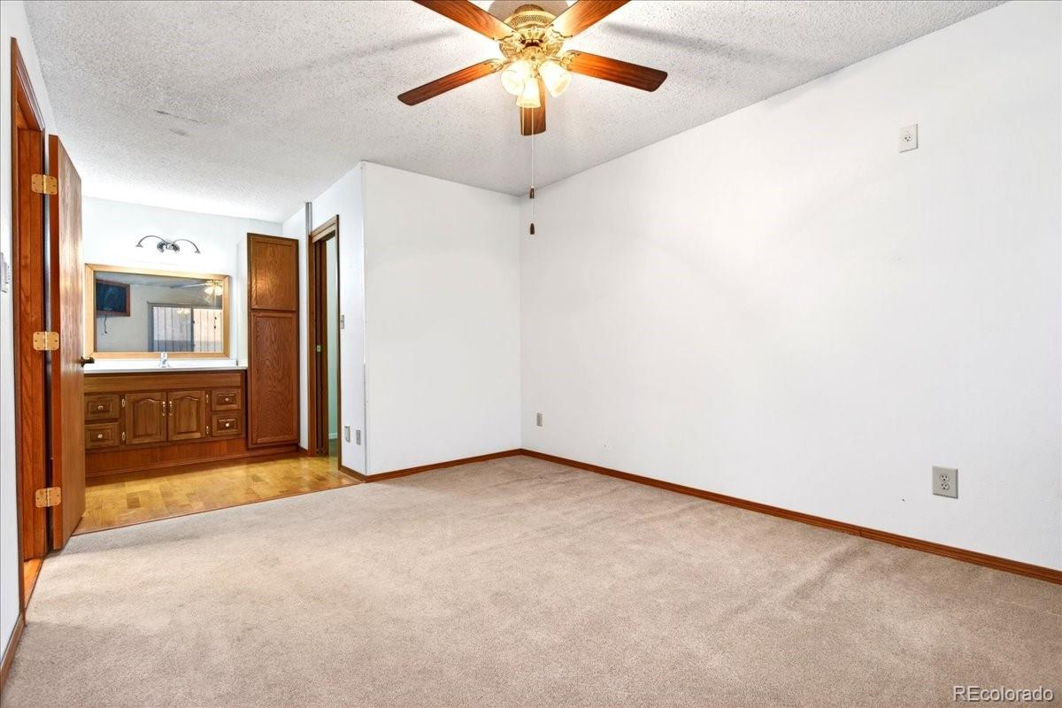 MLS Image #12 for 10805 w alamo place,littleton, Colorado