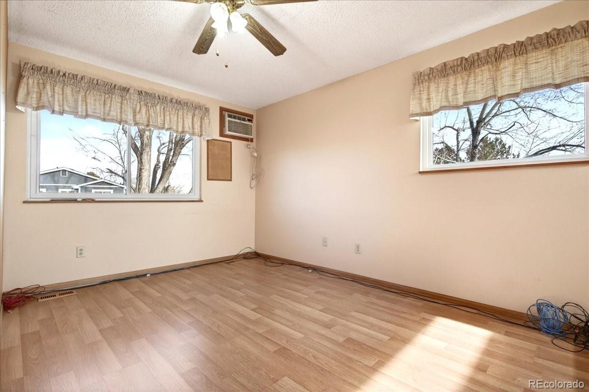 MLS Image #17 for 10805 w alamo place,littleton, Colorado