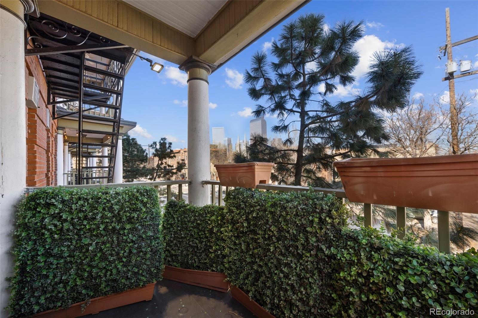 MLS Image #23 for 1376 n pearl street,denver, Colorado