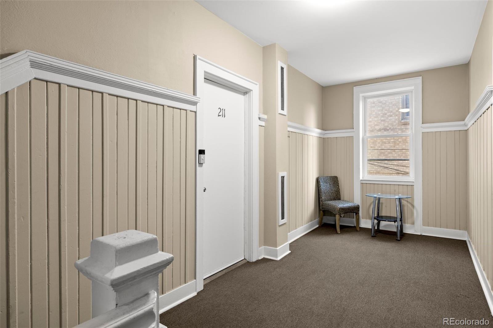 MLS Image #6 for 1376 n pearl street,denver, Colorado