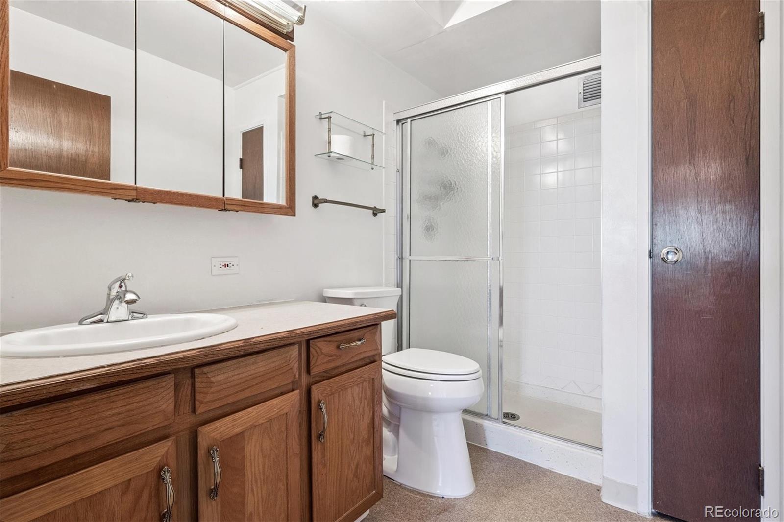 MLS Image #11 for 13626 e bates avenue,aurora, Colorado