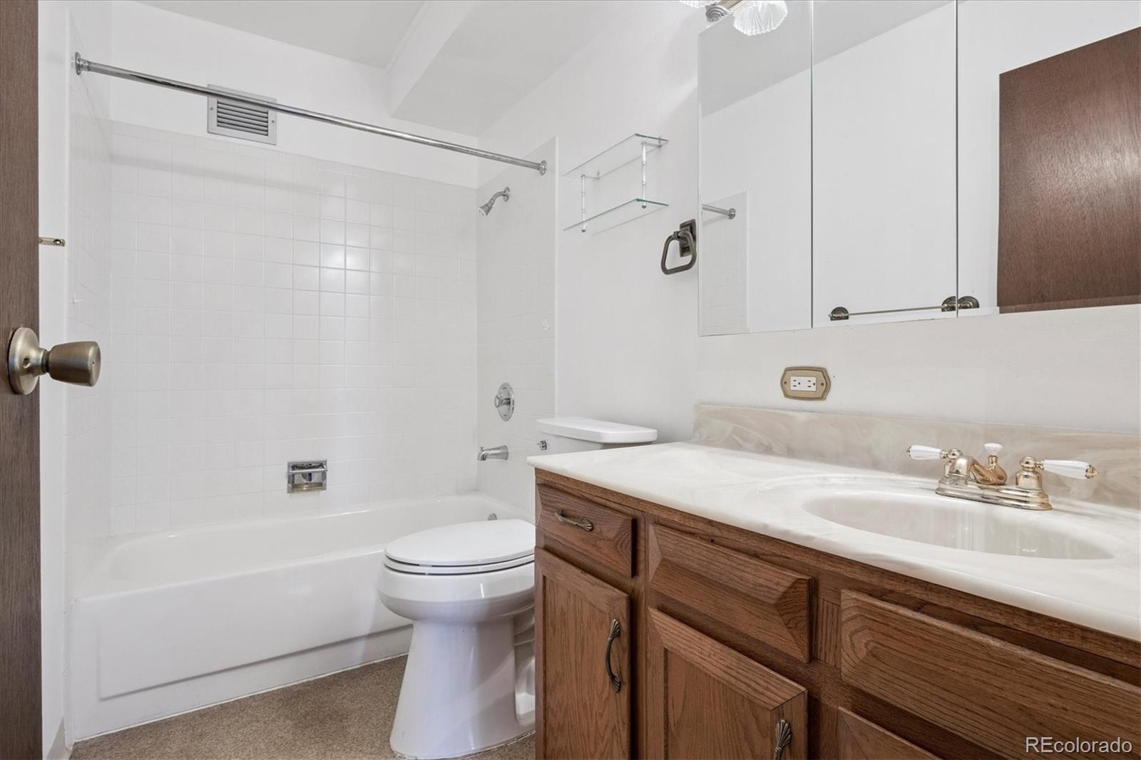 MLS Image #7 for 13626 e bates avenue,aurora, Colorado