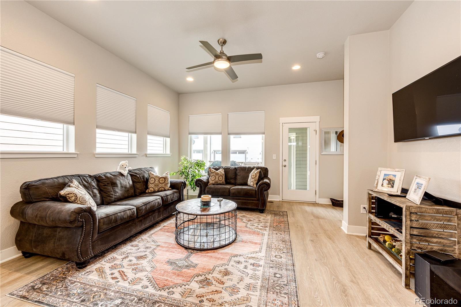 MLS Image #9 for 21584 e 59th drive,aurora, Colorado